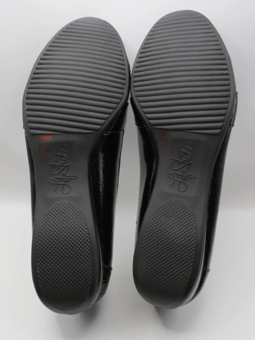 Life Stride Women's Black Loafer Dempsey Man Made Patent Leather Size 10M